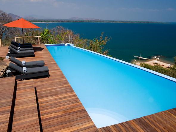 pumulani lake lodge